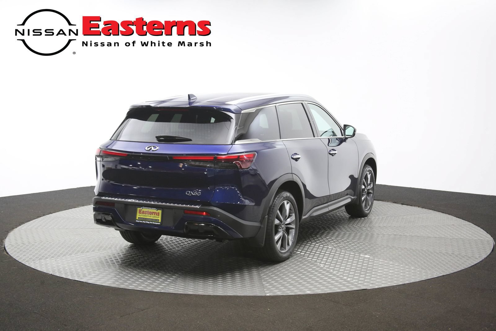 Used 2023 INFINITI QX60 Luxe w/ Cargo Package AWD/4WD image 45