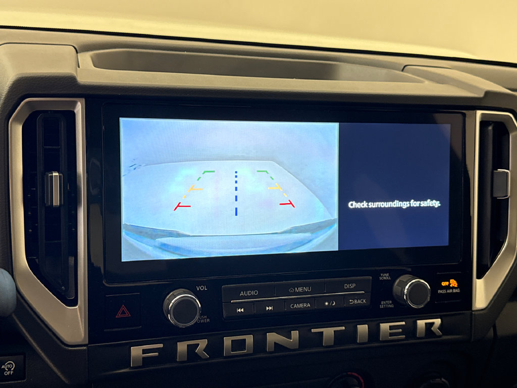 Used 2025 Nissan Frontier SV RWD image 24