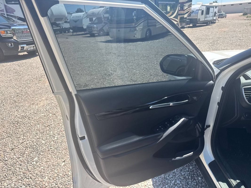 Used 2022 Kia Seltos S FWD image 9