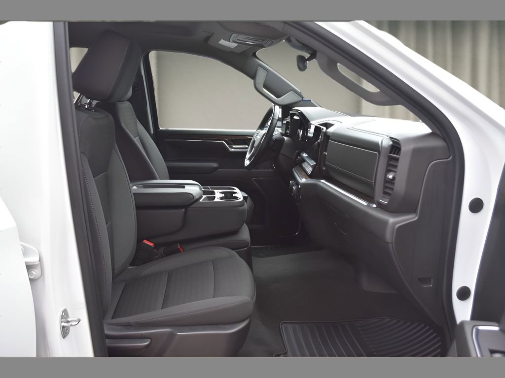 Used 2023 Chevrolet Silverado 1500 LT image 13