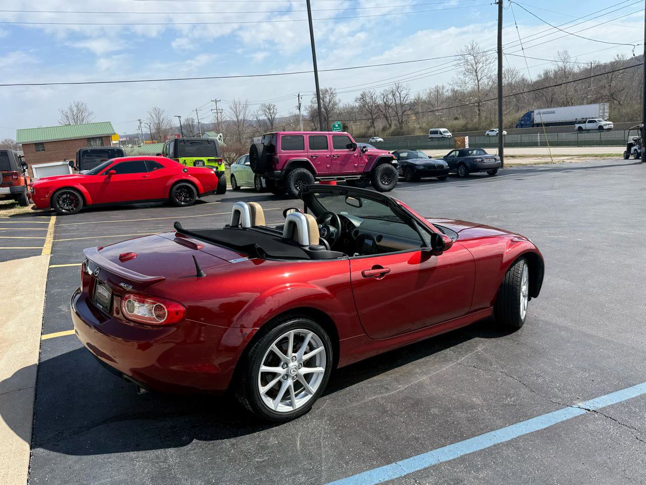 Used 2009 MAZDA MX-5 Miata Grand Touring w/ Premium Pkg RWD image 36