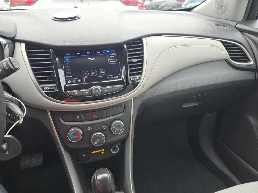 Used 2020 Chevrolet Trax LS FWD image 6