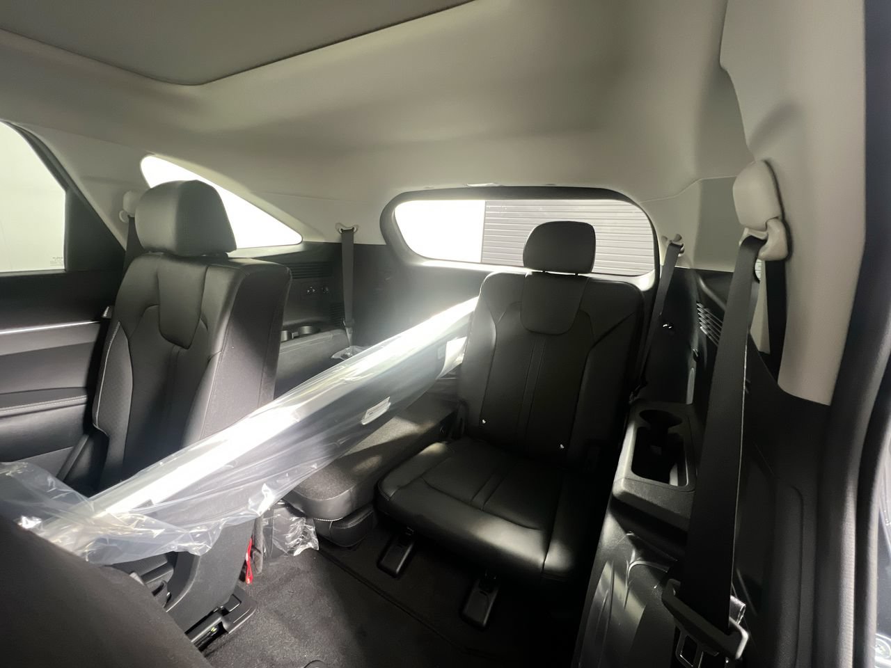 New 2026 Kia Sorento S w/ S Panoramic Sunroof Package FWD image 26