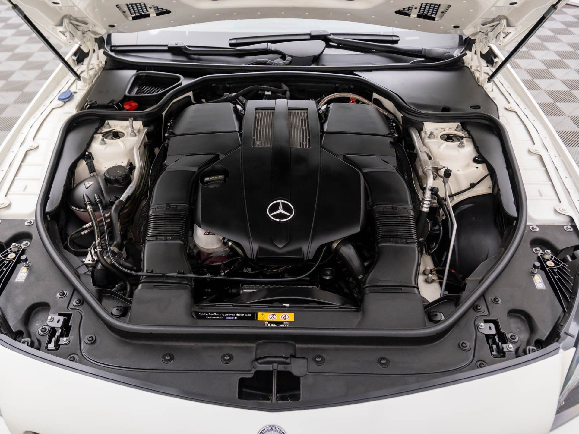 Used 2015 Mercedes-Benz SL 400 image 29
