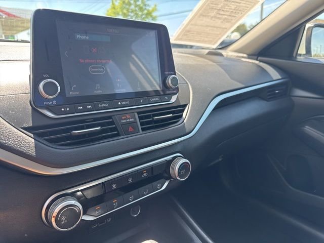Used 2019 Nissan Altima 2.5 S FWD image 11
