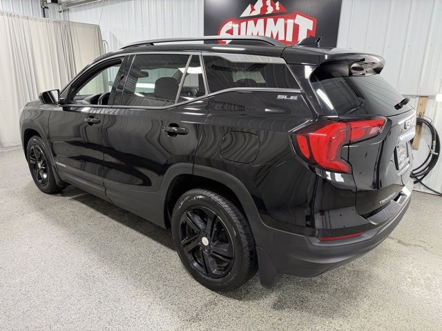 Used 2018 GMC Terrain SLE w/ Driver Convenience Package image 6