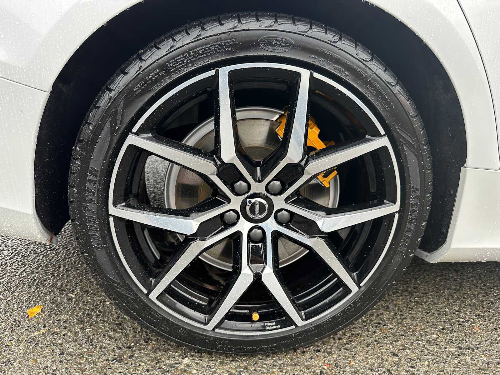 Certified 2024 Volvo V60 T8 Polestar image 17