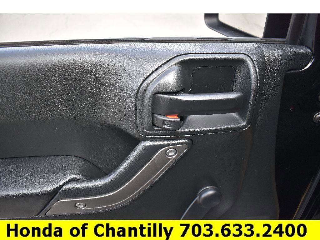 Used 2017 Jeep Wrangler Sport image 18