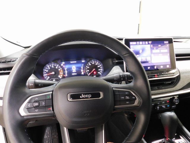 Used 2022 Jeep Compass Latitude w/ Convenience Group image 8