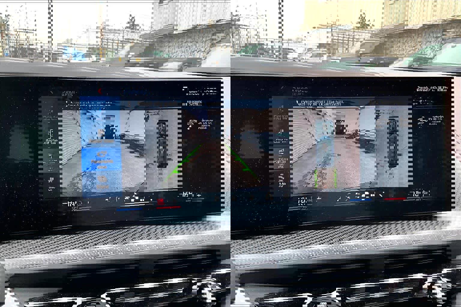 Used 2024 BMW XM w/ M Driver's Package image 23