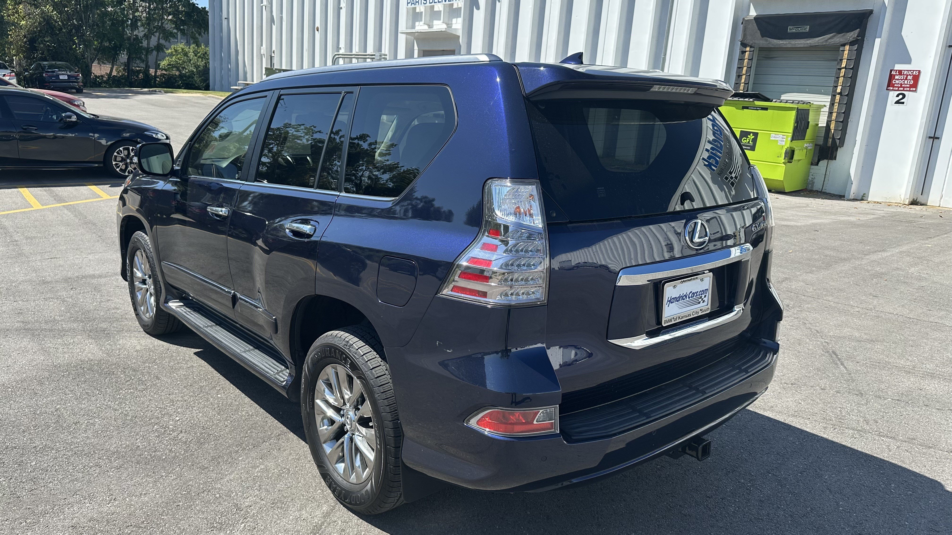 Used 2017 Lexus GX 460 Premium w/ Premium Package AWD/4WD image 8