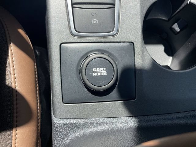 Used 2025 Ford Bronco Sport Outer Banks AWD/4WD image 17