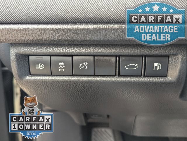 Used 2025 Toyota Camry LE image 11