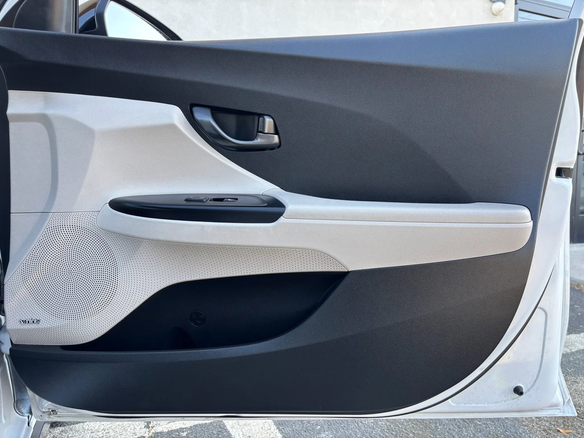 Used 2019 Hyundai Veloster Turbo Ultimate image 40