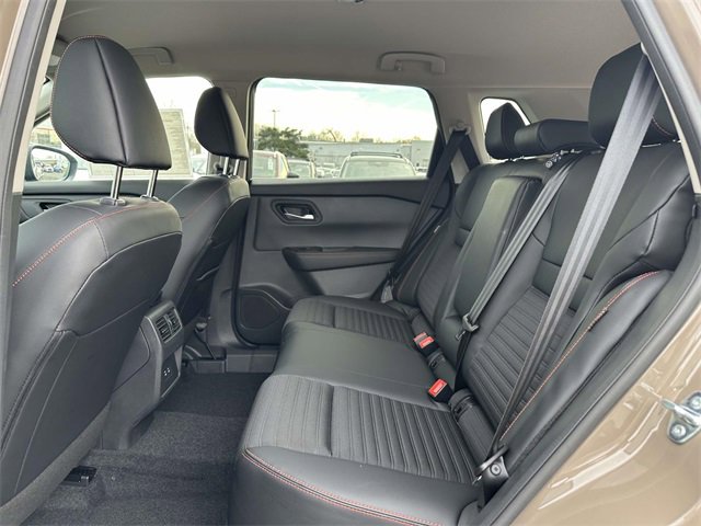 New 2026 Nissan Rogue Rock Creek image 13