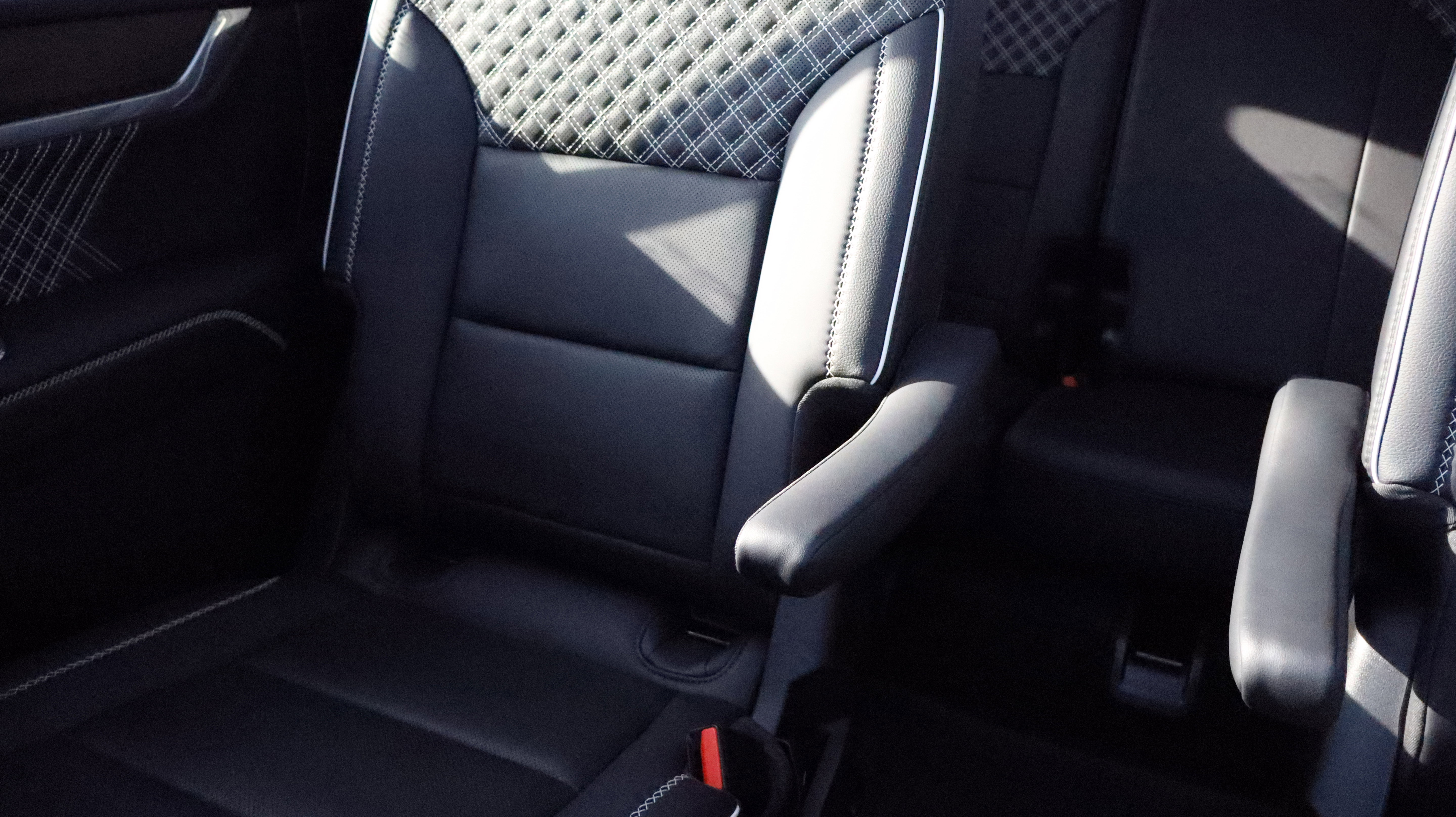 Certified 2024 GMC Acadia Denali w/ LPO, Floor Liner Package image 13