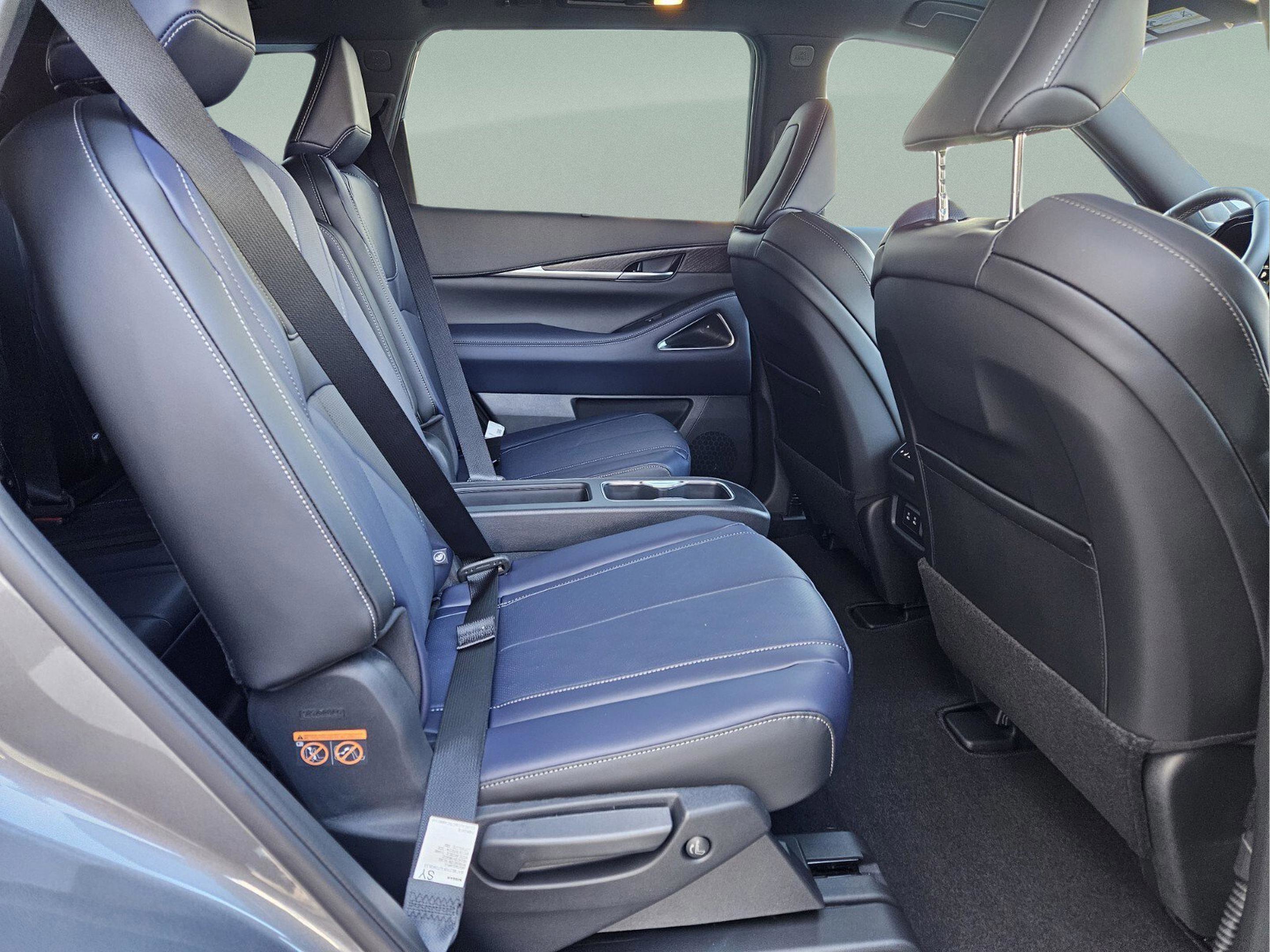 New 2026 INFINITI QX60 Sport image 12