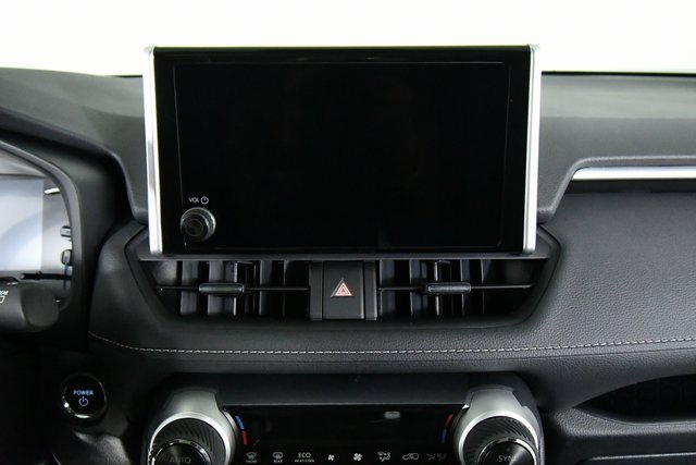 New 2025 Toyota RAV4 XLE image 4