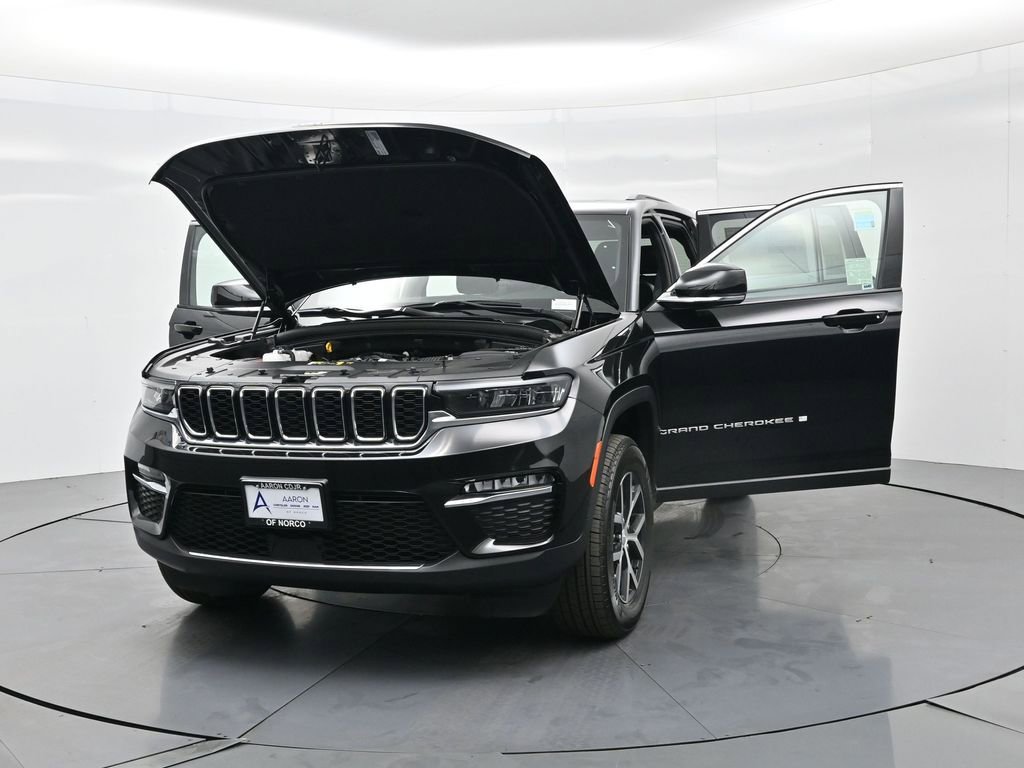 New 2025 Jeep Grand Cherokee Limited image 34