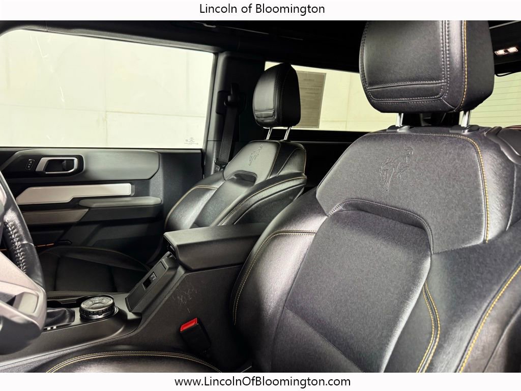 Used 2023 Ford Bronco Badlands w/ Sasquatch Package image 24