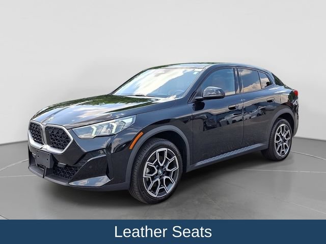 Used 2025 BMW X2 xDrive28i w/ Premium Package AWD/4WD image 4