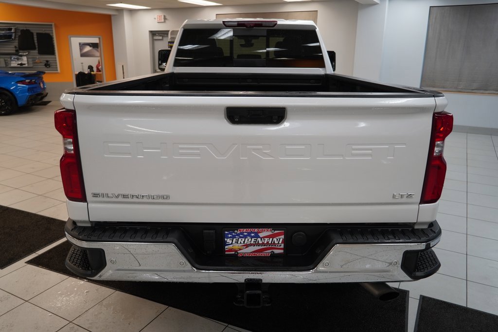 Certified 2023 Chevrolet Silverado 2500 LTZ w/ LTZ Premium Package image 8