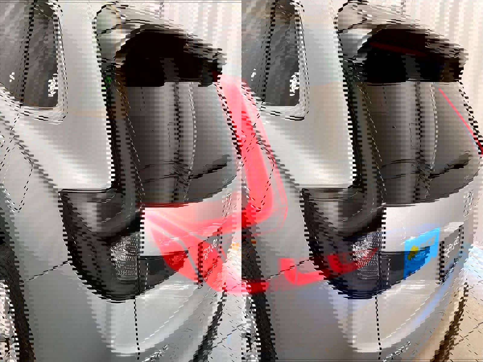 Used 2025 Honda CR-V LX image 31