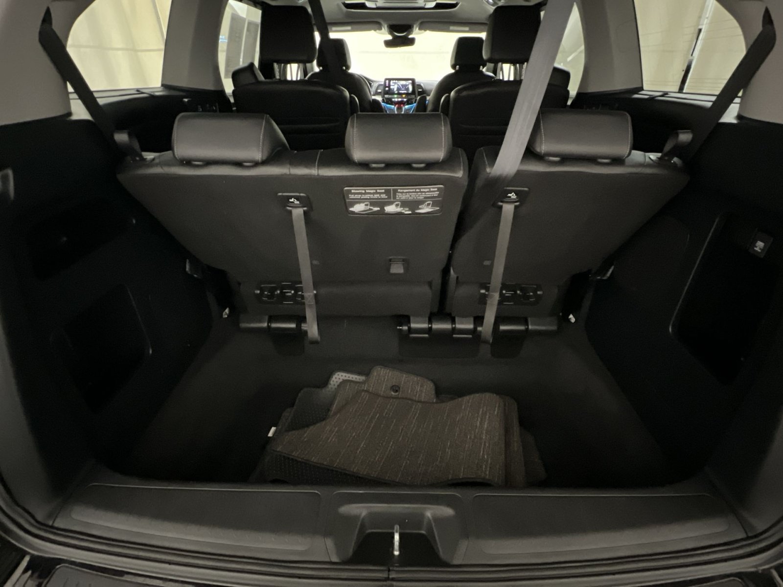 Used 2024 Honda Odyssey Touring image 34