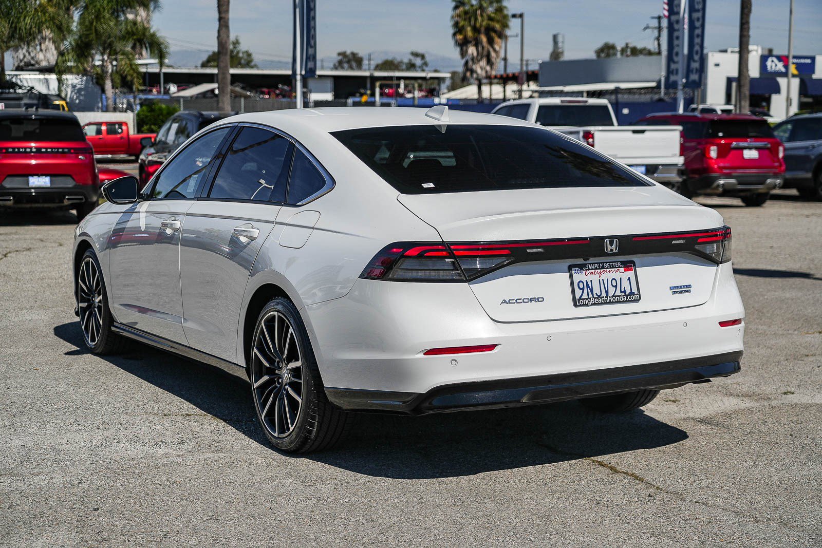 Used 2024 Honda Accord Touring image 7