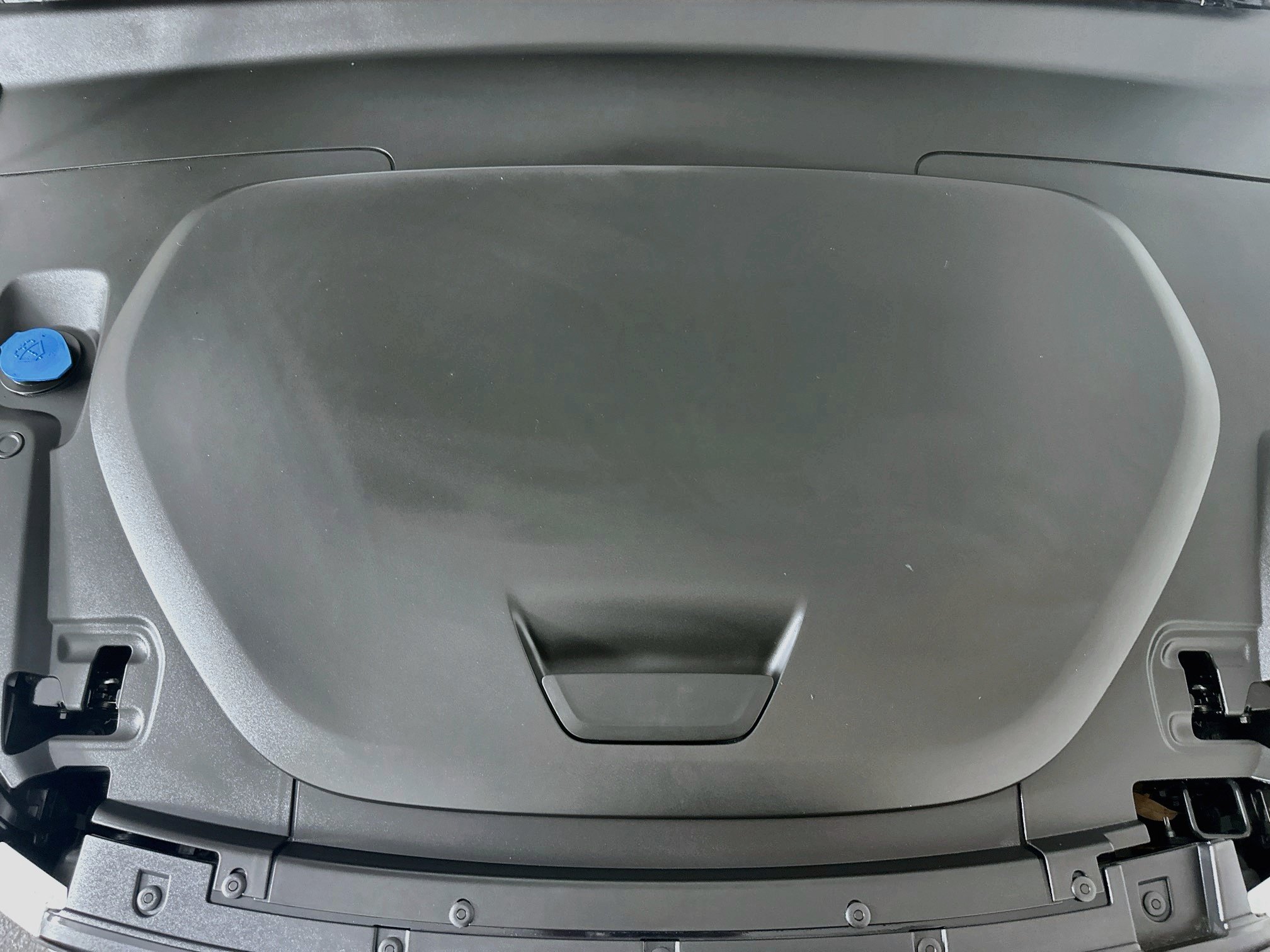 Used 2023 Volvo XC40 Recharge Plus AWD/4WD image 33