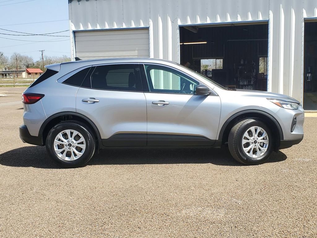 Used 2024 Ford Escape Active image 8