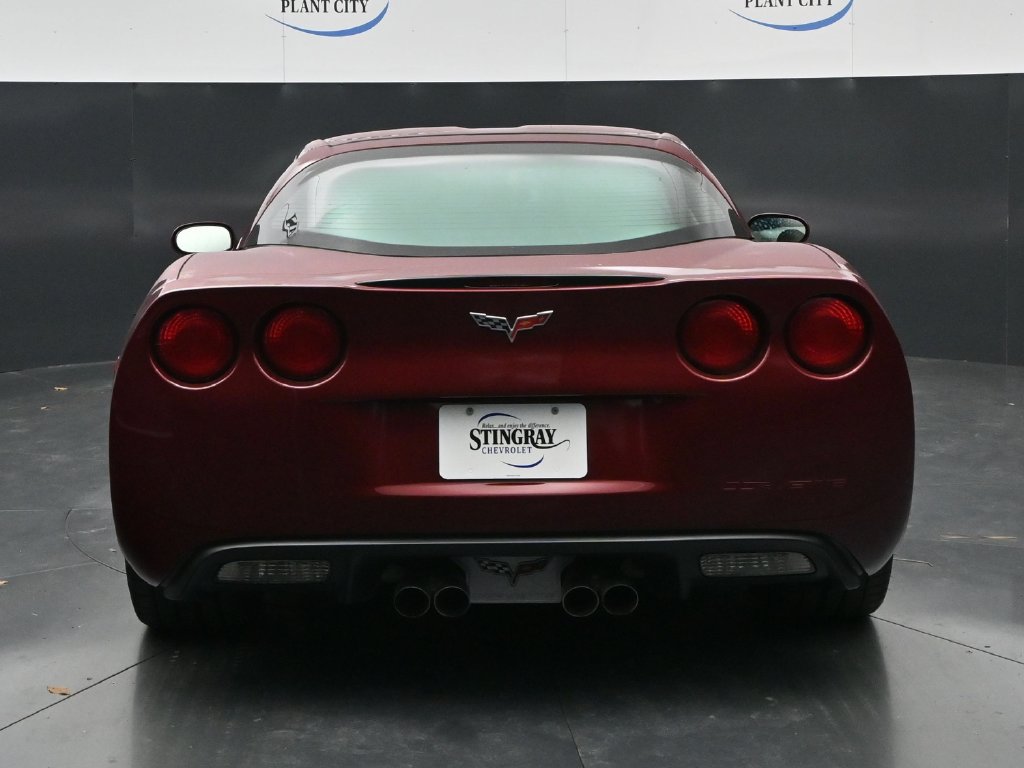 Used 2006 Chevrolet Corvette Coupe w/ Preferred Equipment Group RWD image 6