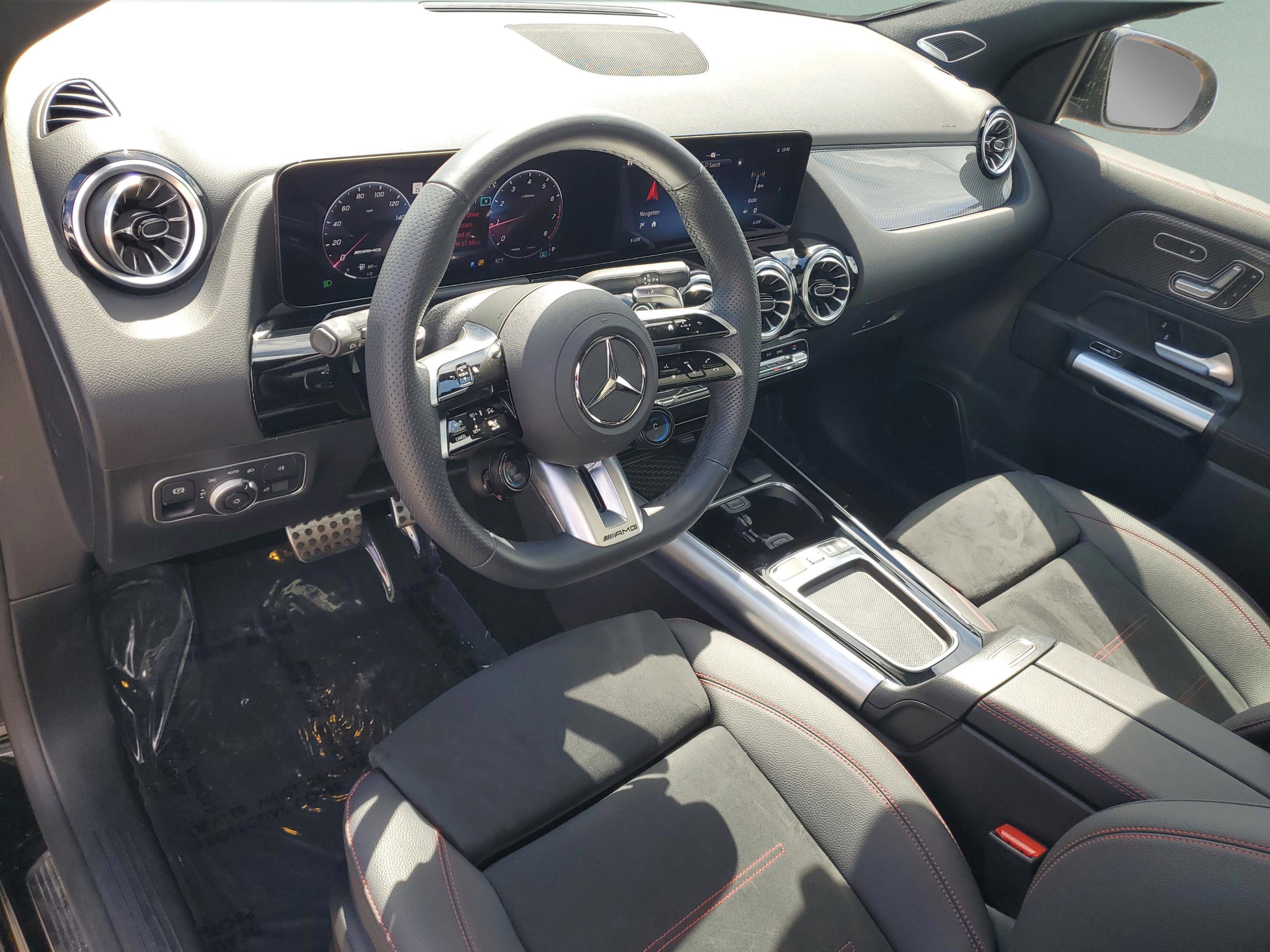 Certified 2025 Mercedes-Benz GLA 35 AMG 4MATIC image 24