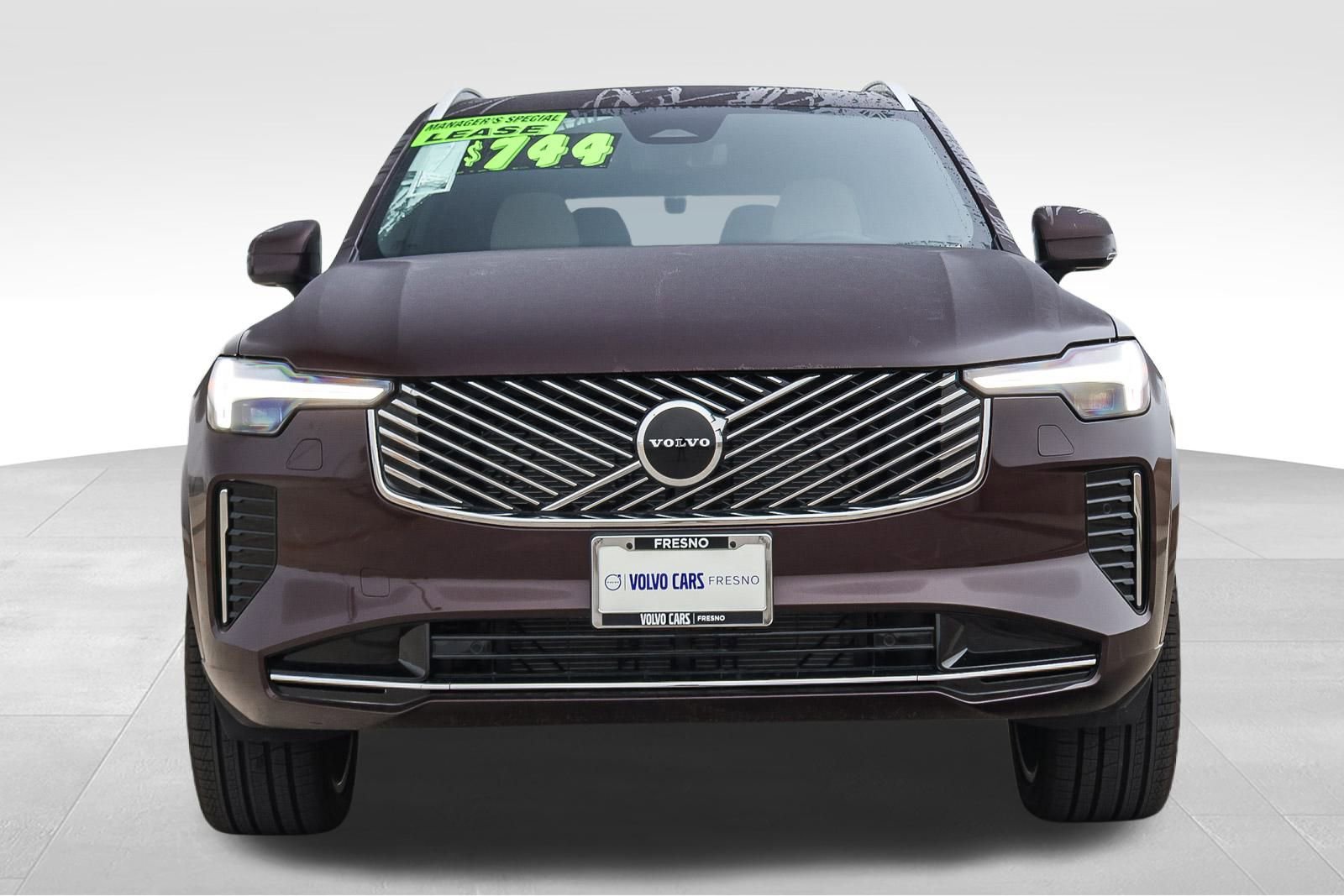 New 2025 Volvo XC90 B6 Core w/ Climate Package image 2