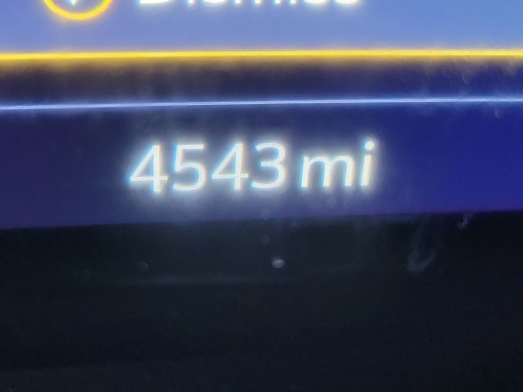 Used 2023 Buick Envision Essence w/ Sport Touring Package image 43