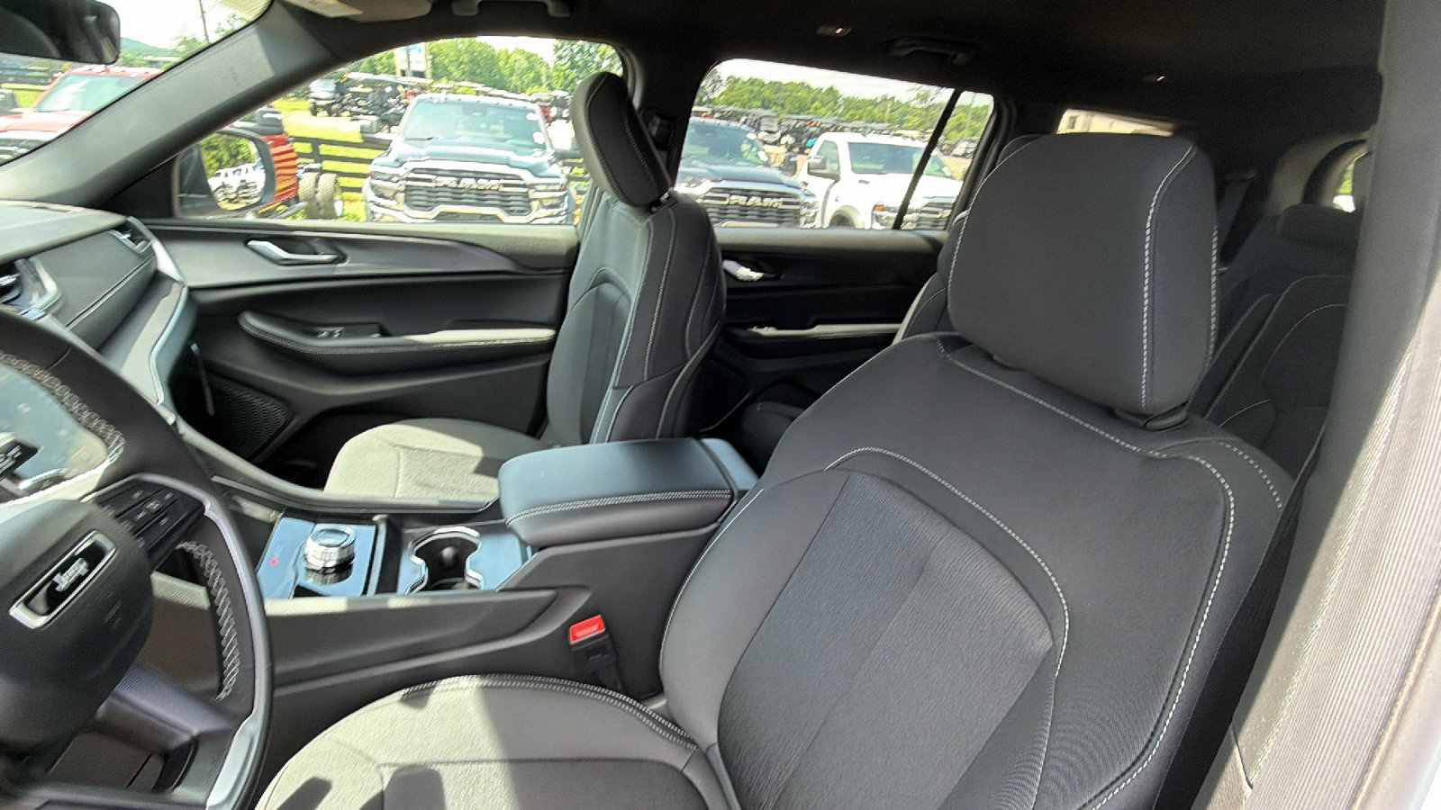 New 2026 Jeep Grand Cherokee L Laredo RWD image 16