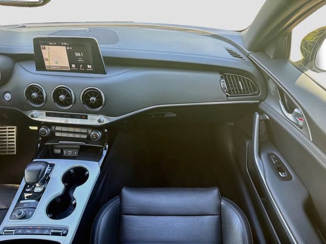 Used 2019 Kia Stinger GT2 AWD/4WD image 18