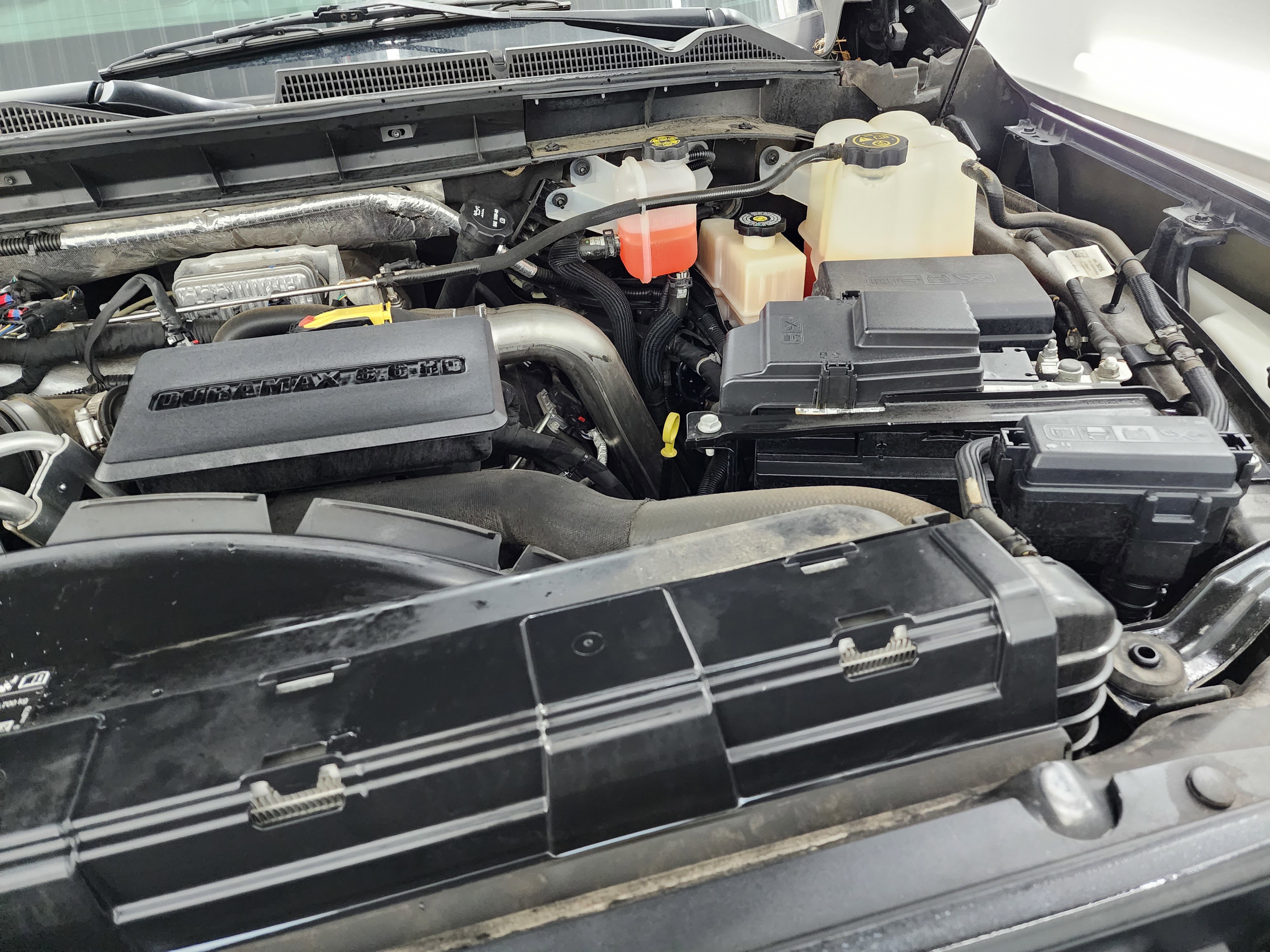 Used 2022 GMC Sierra 2500 SLT w/ LPO, GMC Protection Package image 17