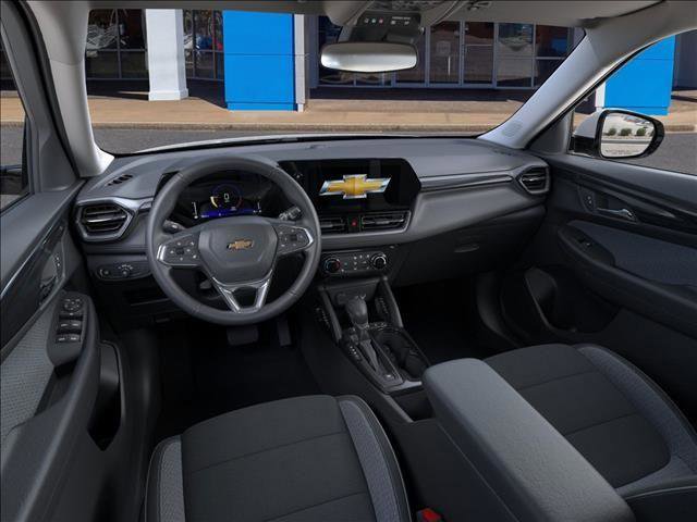 New 2026 Chevrolet TrailBlazer LT w/ LT Cold Weather Package FWD image 15