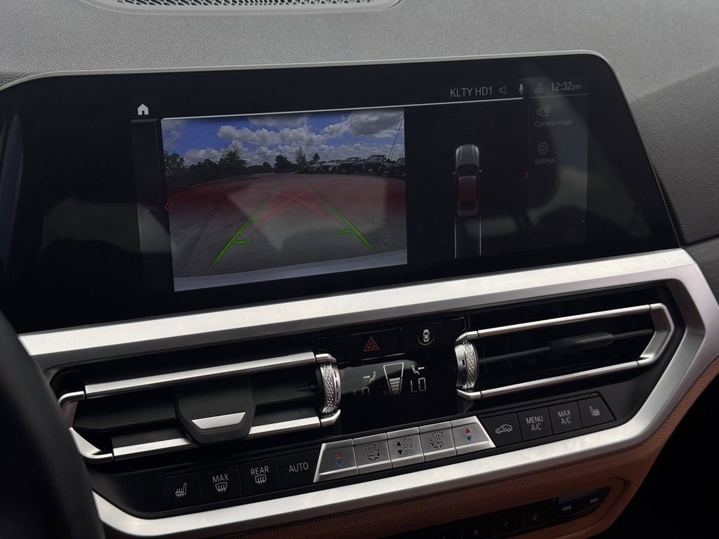 Used 2022 BMW 330i Sedan w/ Premium Package 2 image 17