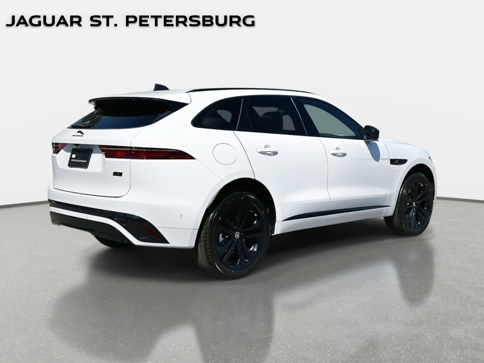 New 2026 Jaguar F-PACE R-Dynamic S AWD/4WD image 4