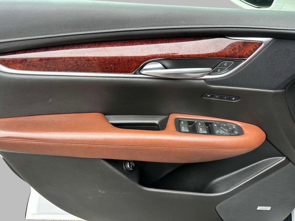 Used 2019 Cadillac XT5 Luxury image 20