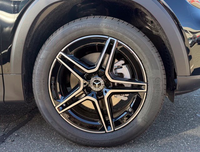 New 2026 Mercedes-Benz GLB 250 4MATIC image 11