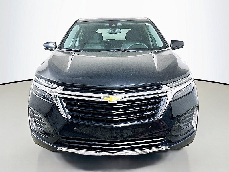 Used 2024 Chevrolet Equinox LT FWD image 2