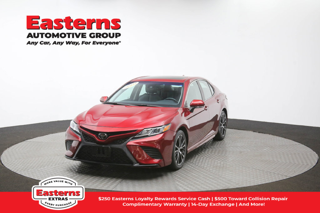Used 2018 Toyota Camry SE w/ Audio Package FWD image 56