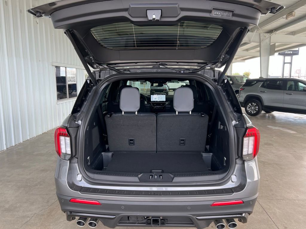 New 2025 Ford Explorer ST w/ Sun And Sound Package image 23