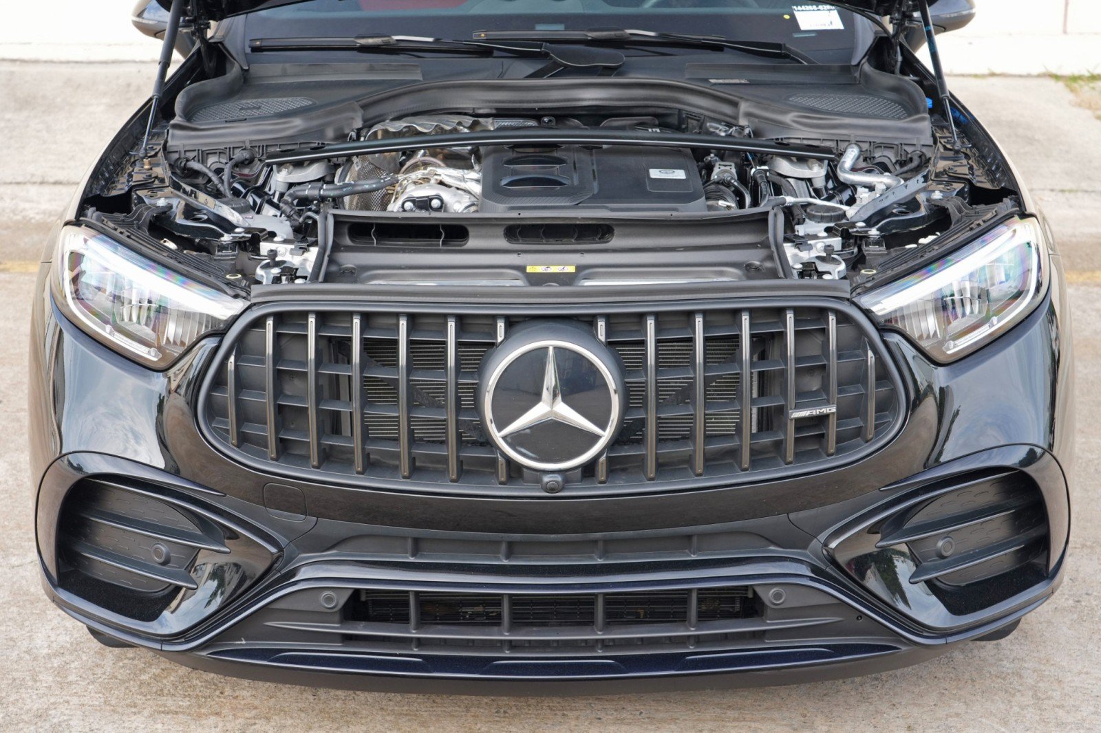 Used 2024 Mercedes-Benz GLC 43 AMG 4MATIC image 8