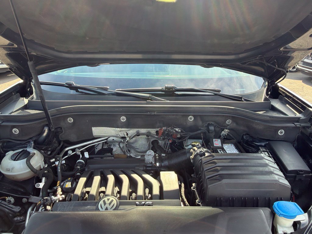 Used 2018 Volkswagen Atlas Launch Edition AWD/4WD image 35