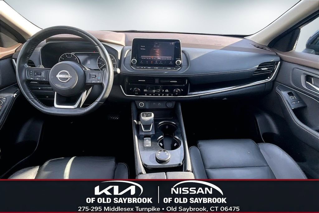 Used 2023 Nissan Rogue SL image 7