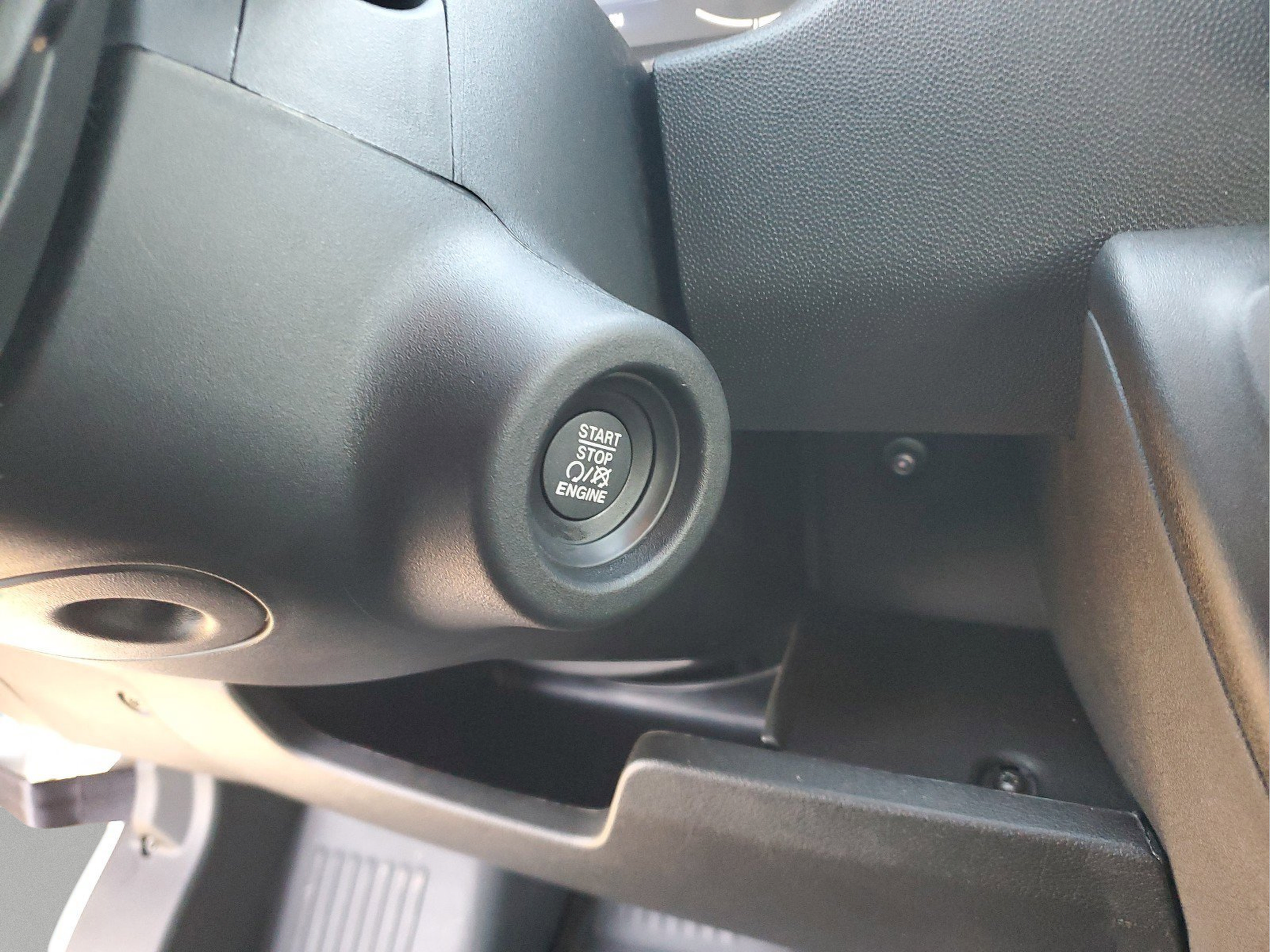 New 2025 RAM ProMaster 3500 FWD image 9